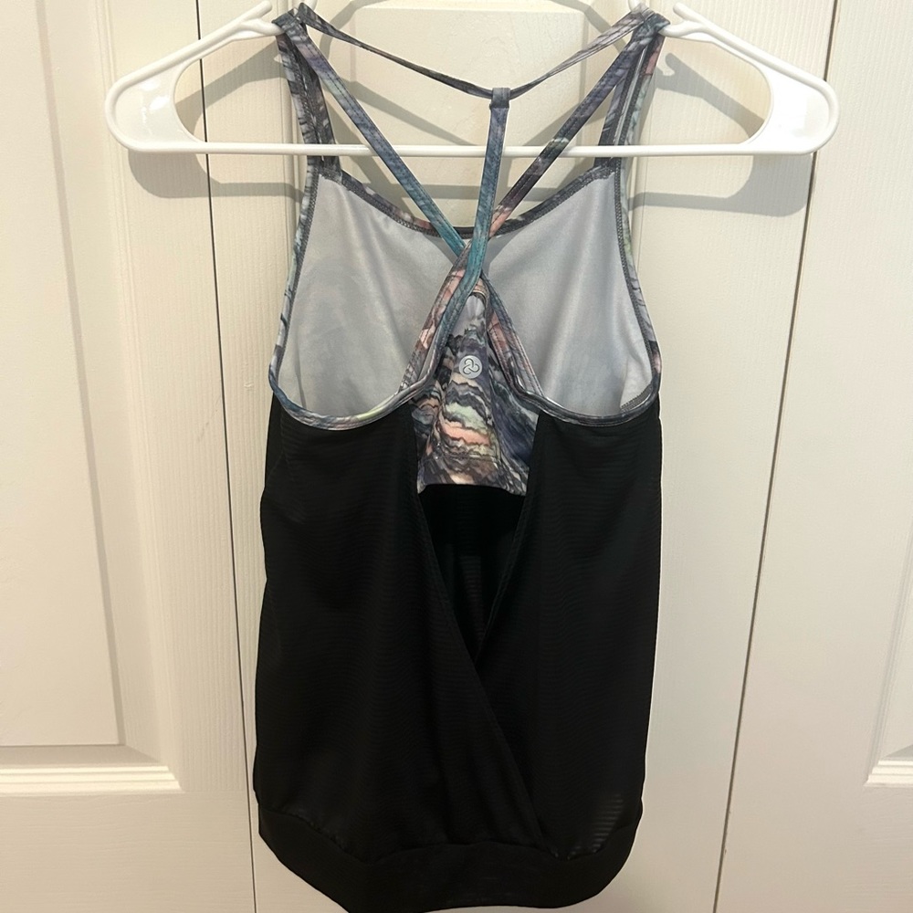 Zella tank tops